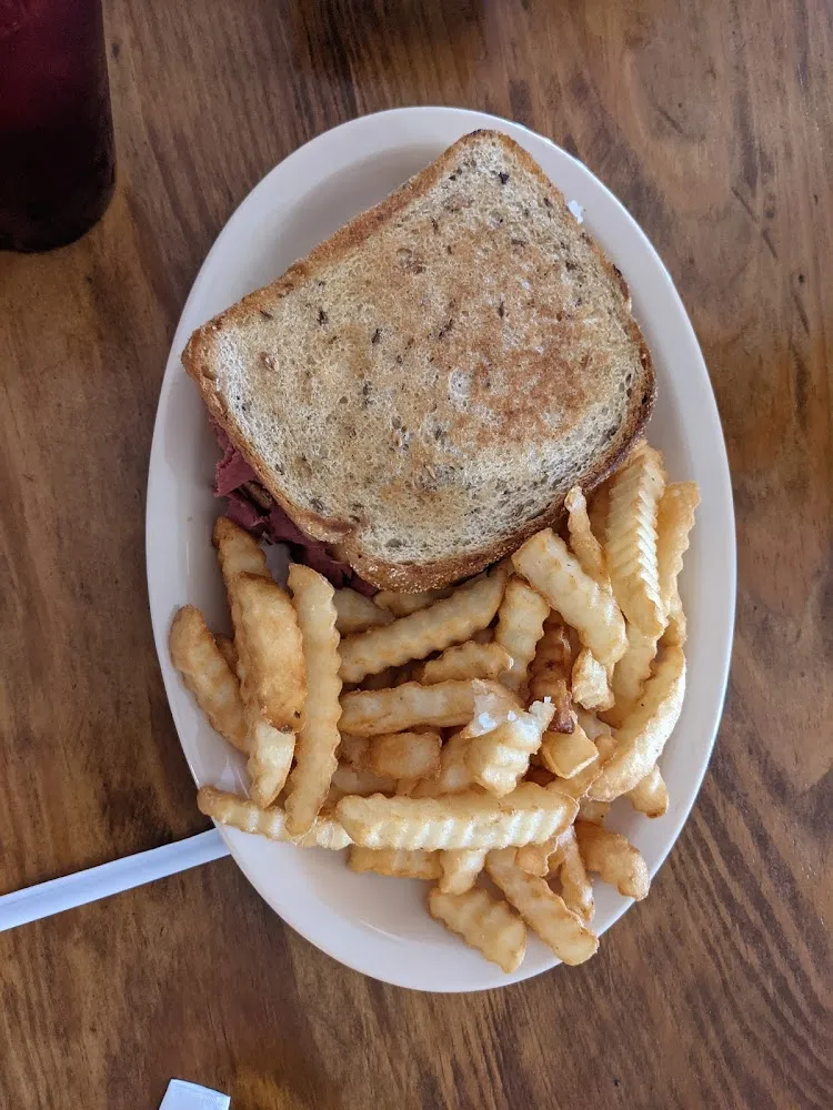 Reuben Sandwich with Fries