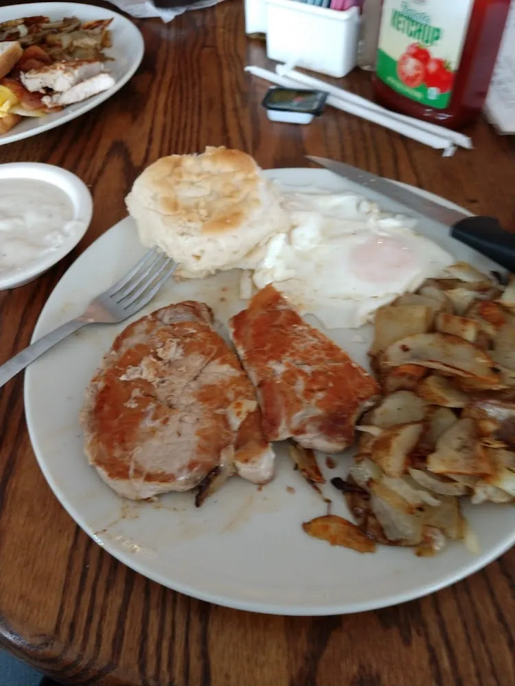 Tenderloin Steakand Eggs